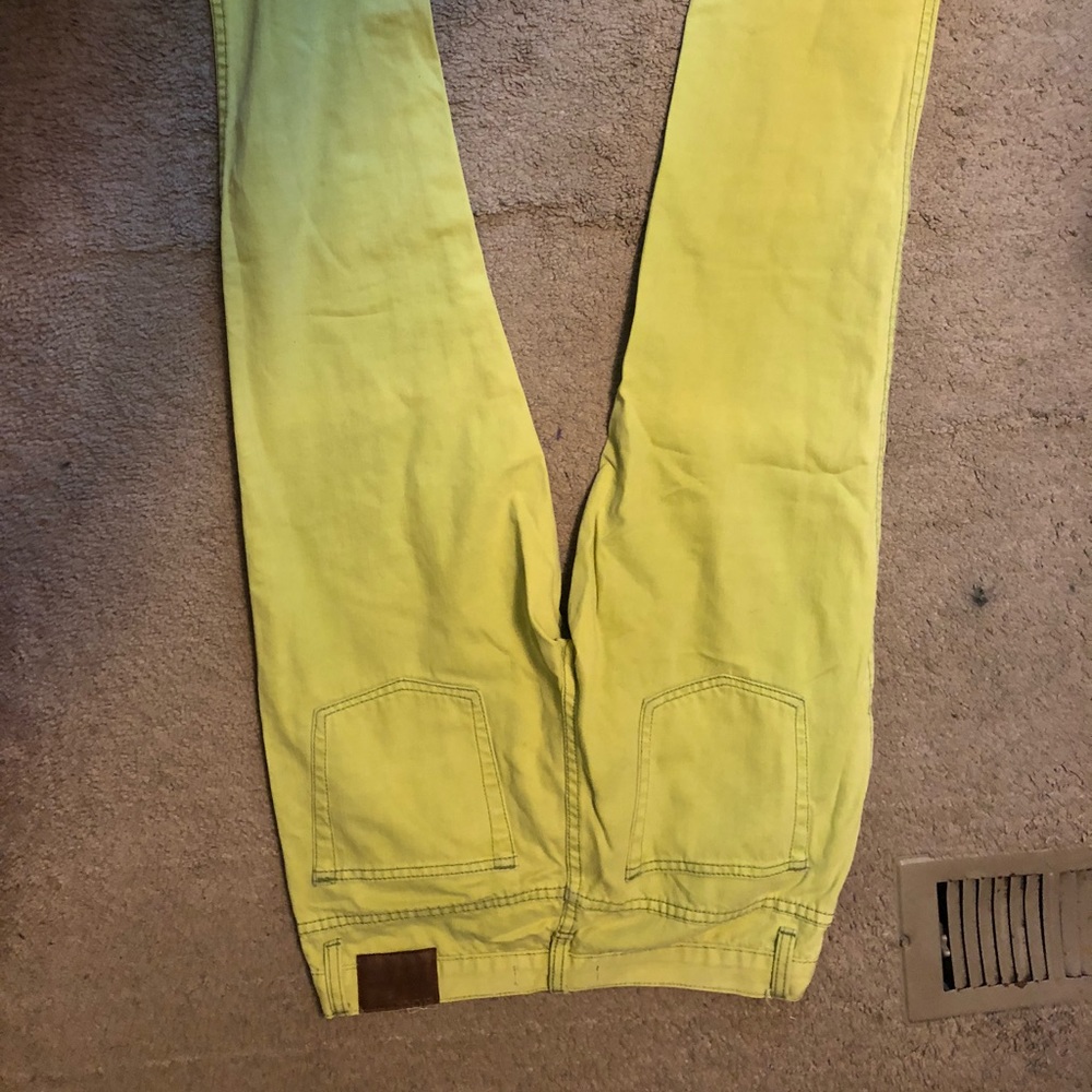 Chartreuse BDG skinny jeans